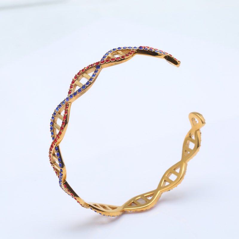 Браслет из нержавеющей стали