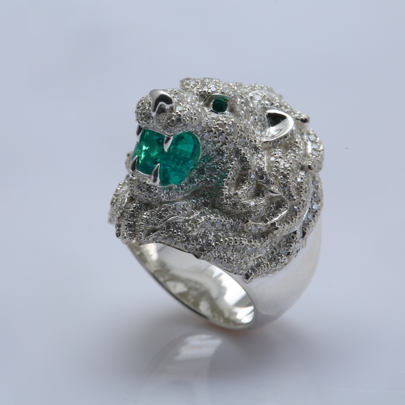 Кольцо со львом из серебра 925 пробы