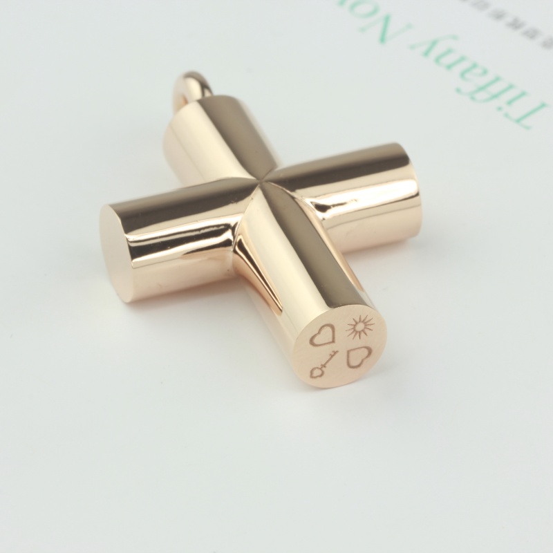 Крест из серебра 925 пробы