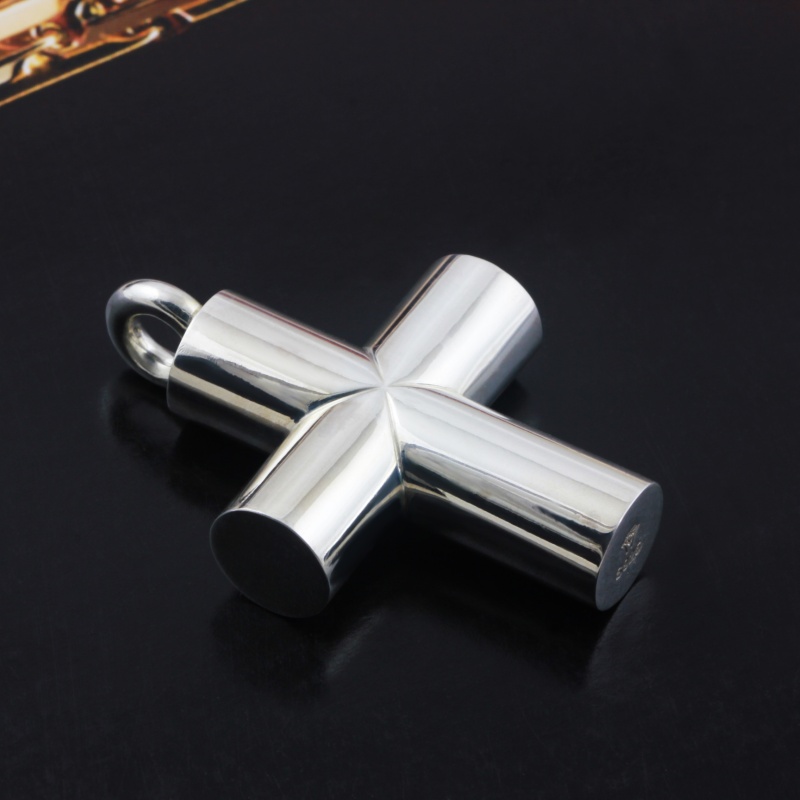 Крест из серебра 925 пробы