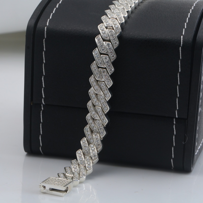 Браслет из серебра 925 пробы