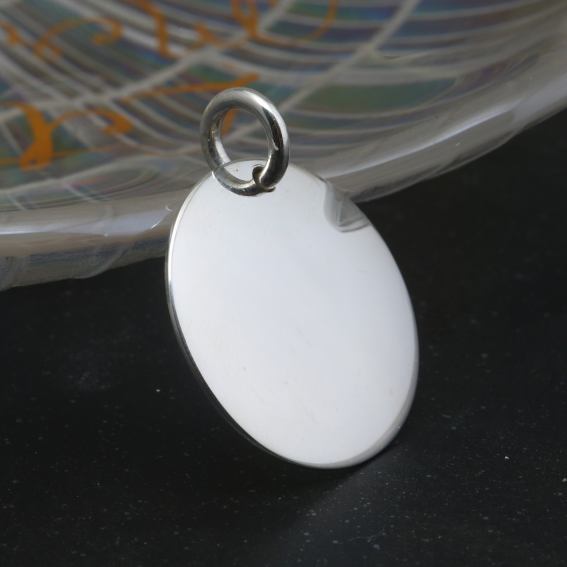 Круглый кулон-медальон из серебра 925 пробы