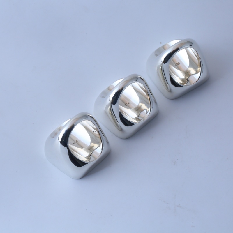 Прямоугольное кольцо