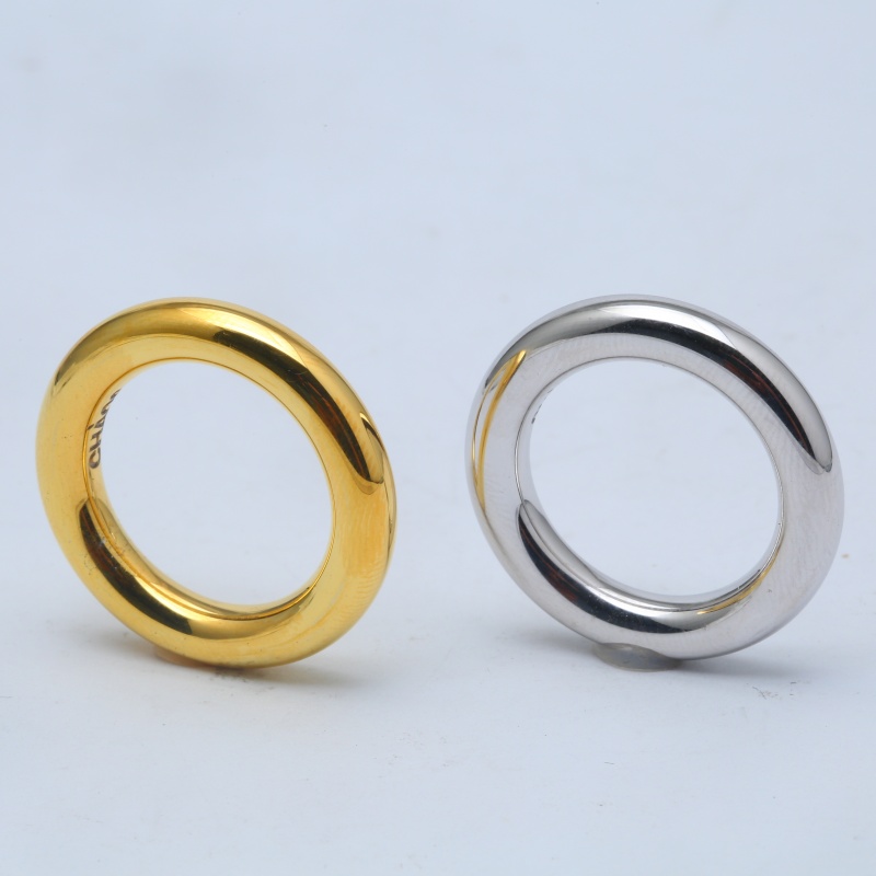 Двухцветное многослойное кольцо