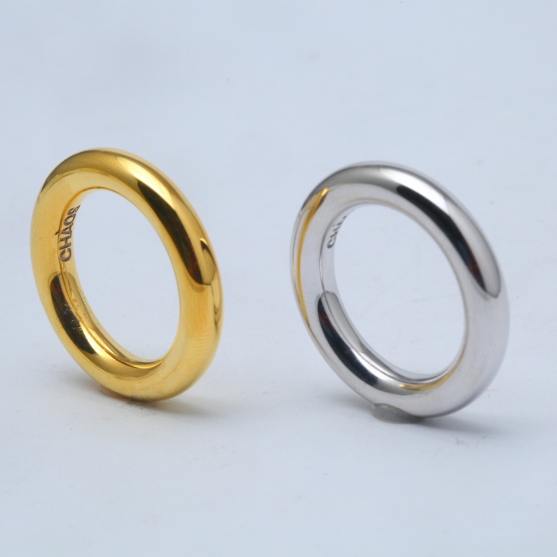 Двухцветное многослойное кольцо