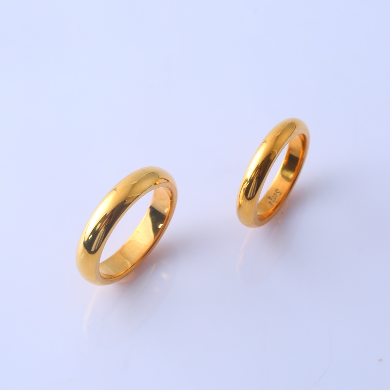 Серебряное позолоченное кольцо