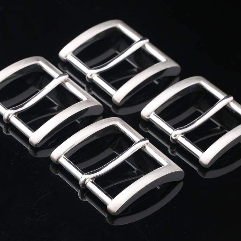 Серебряная пряжка для ремня