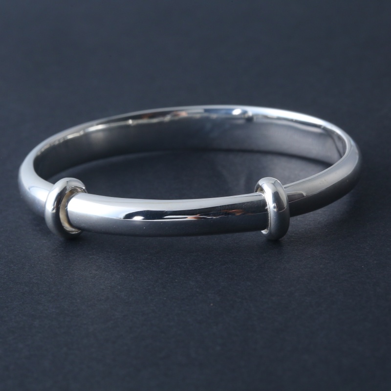 Серебряный браслет-толкатель