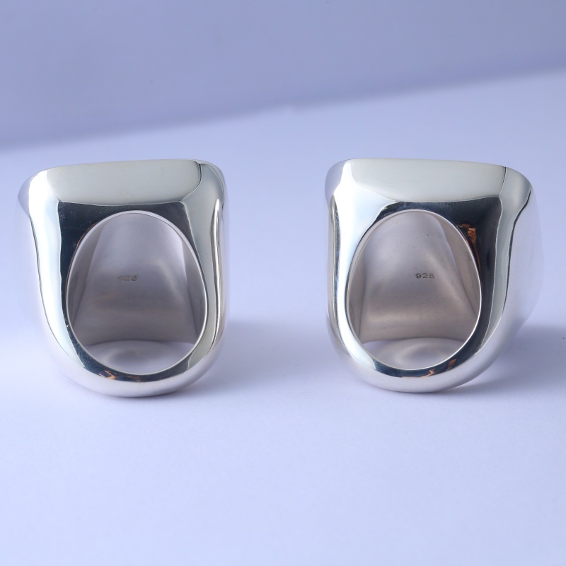 Серебряное кольцо с буквой