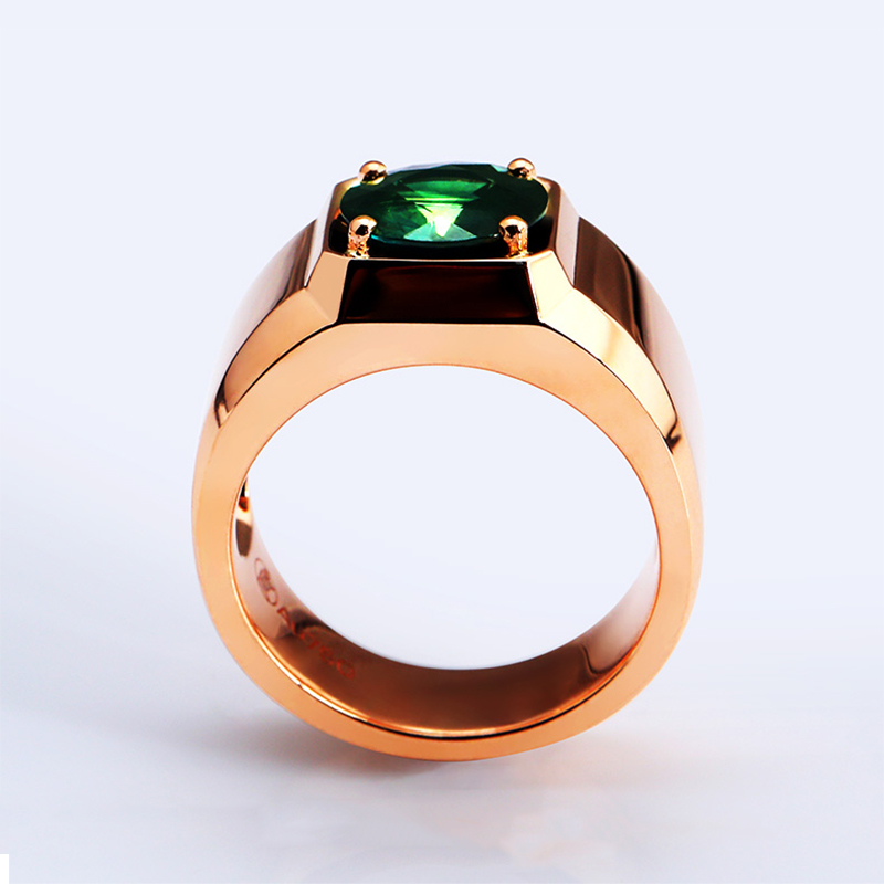 Кольцо с изумрудом из розового золота 18K