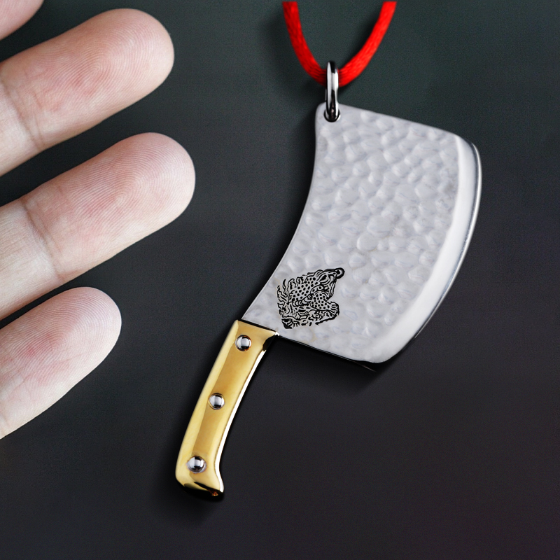 Кухонный нож с узором кратера (богатство) Двухцветный золотой кулон