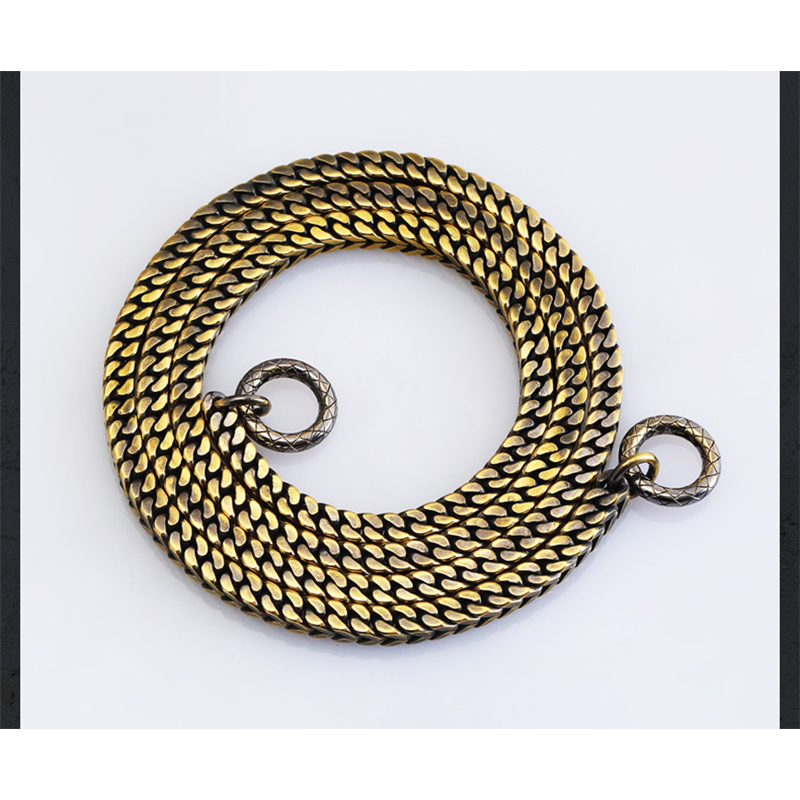 Электрическое черное ремесло квадратное ожерелье из 18K золота