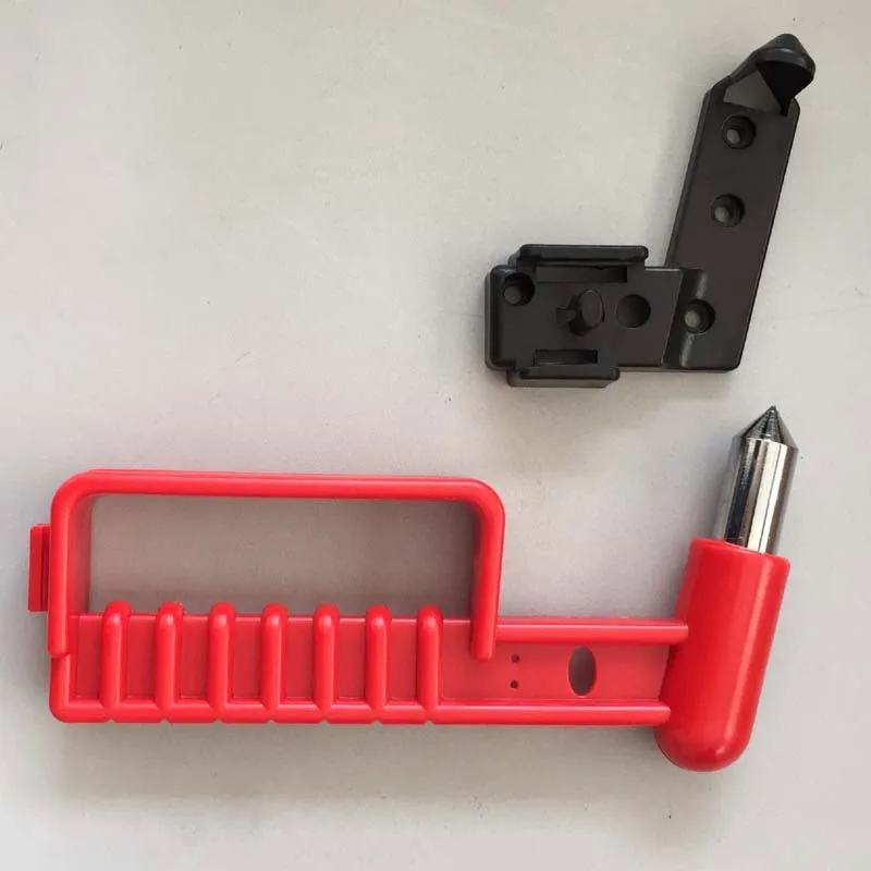 Многофункциональный аварийный молоток