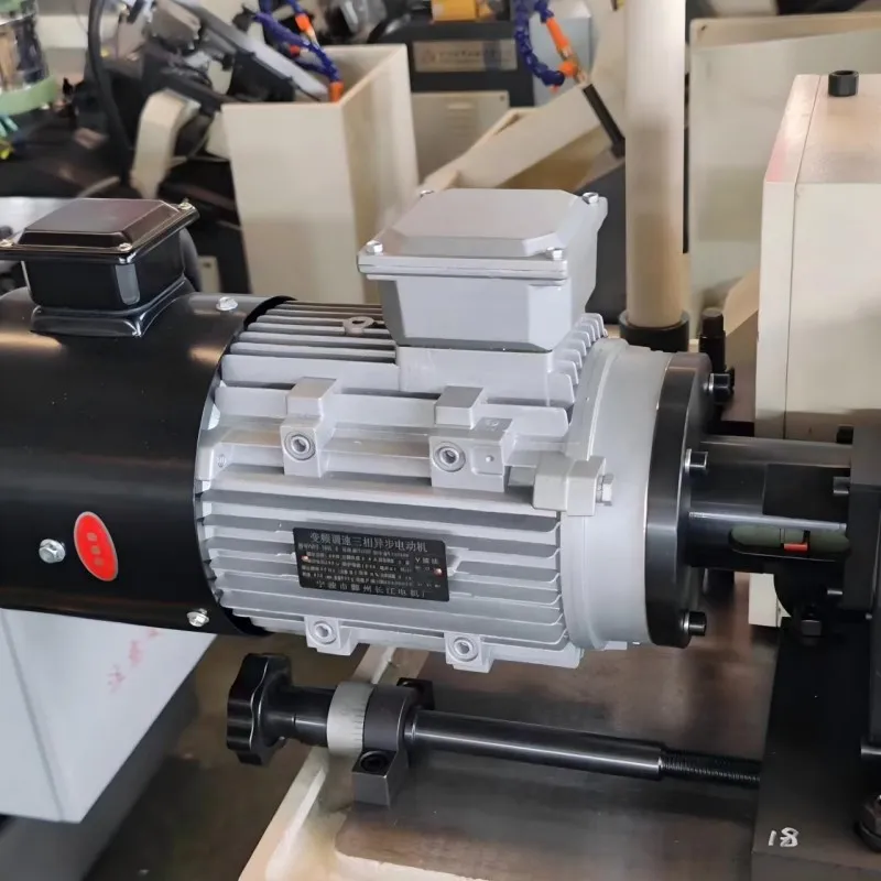 Высокоточный винтовой фрезерный станок без заусенцев для чистой и точной обработки резьбы ZX1.2-4