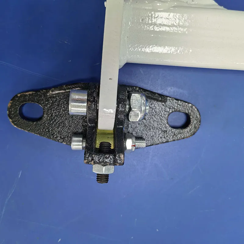 Передние и задние буксировочные крюки для буксировки оборудования BYD