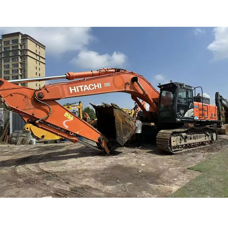 Опубликован топ-5 популярных моделей подержанных экскаваторов на русскоязычном рынке; эти модели пользуются высоким спросом