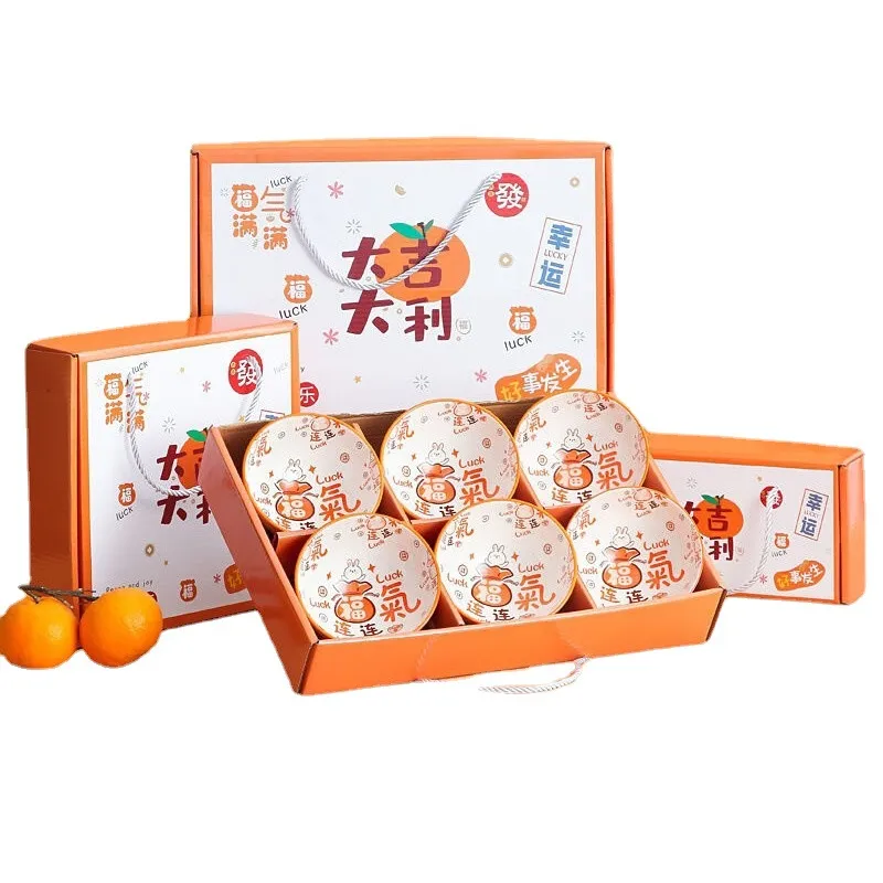 Набор посуды с мисками и столовыми приборами