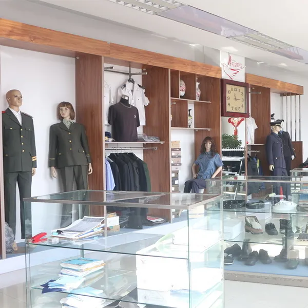 Сфера деятельности компании охватывает одежду, обувь и головные уборы, трикотажные и тканые изделия, кожаные изделия и меховые изделия.