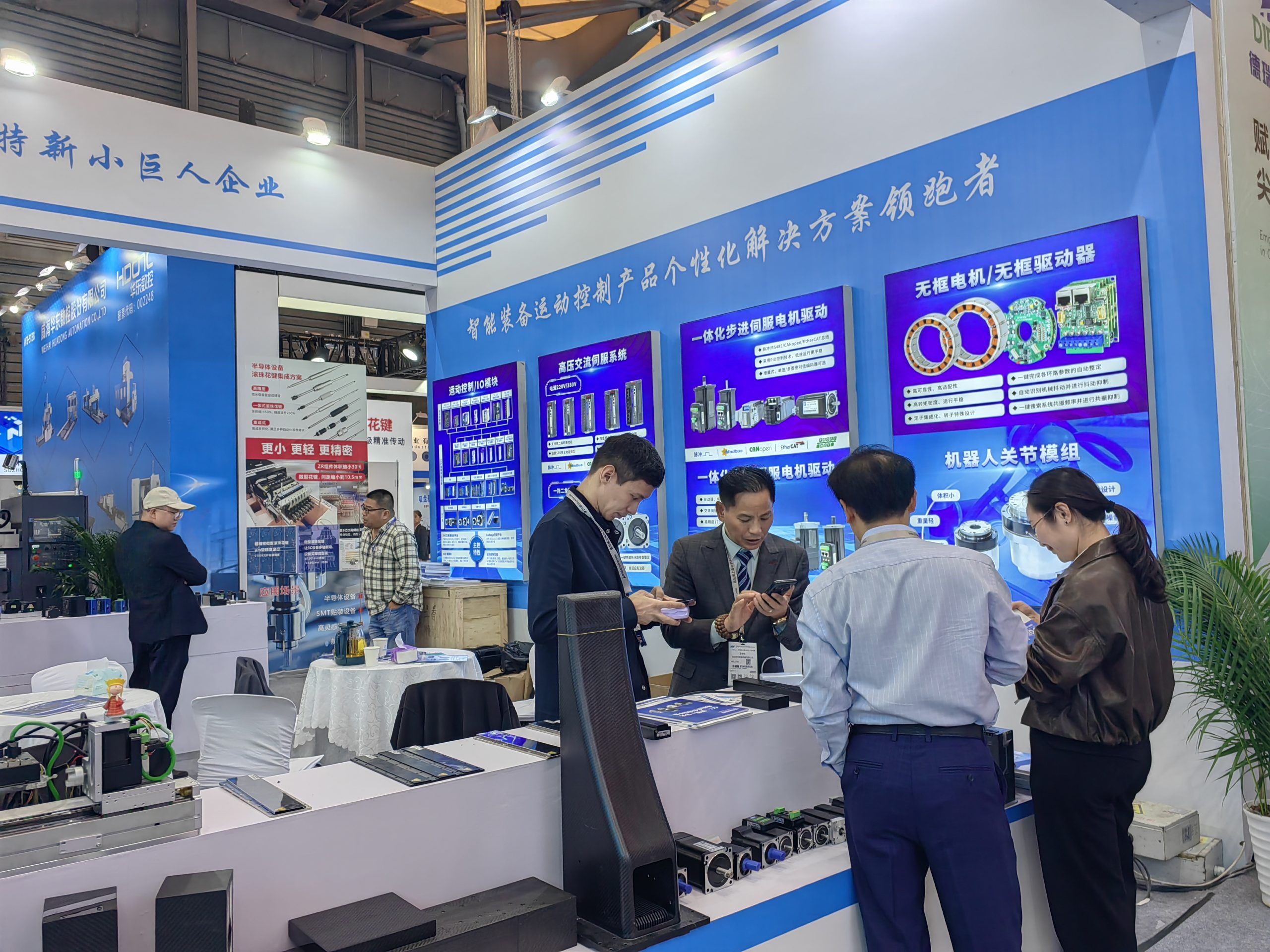 f5930b19f18b171fb4421e767c5944de