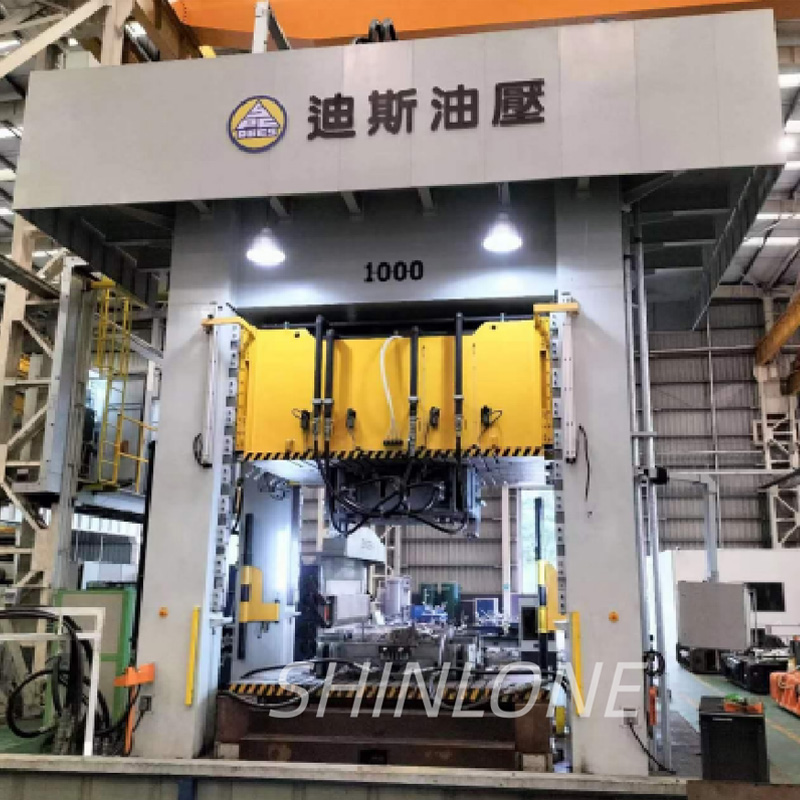 Xunlong Zhizao Co.,Ltd автомобиль өнеркәсібіне арналған жаппай өндірілген гидроформингті қалыптарға ие, бұл күрделі қуыс бөлшектерді өндіруді жаңа деңгейге шығарады.