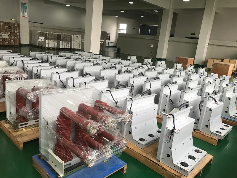 Производство высоковольтных электротехнических компонентов 10~40,5 кВ.