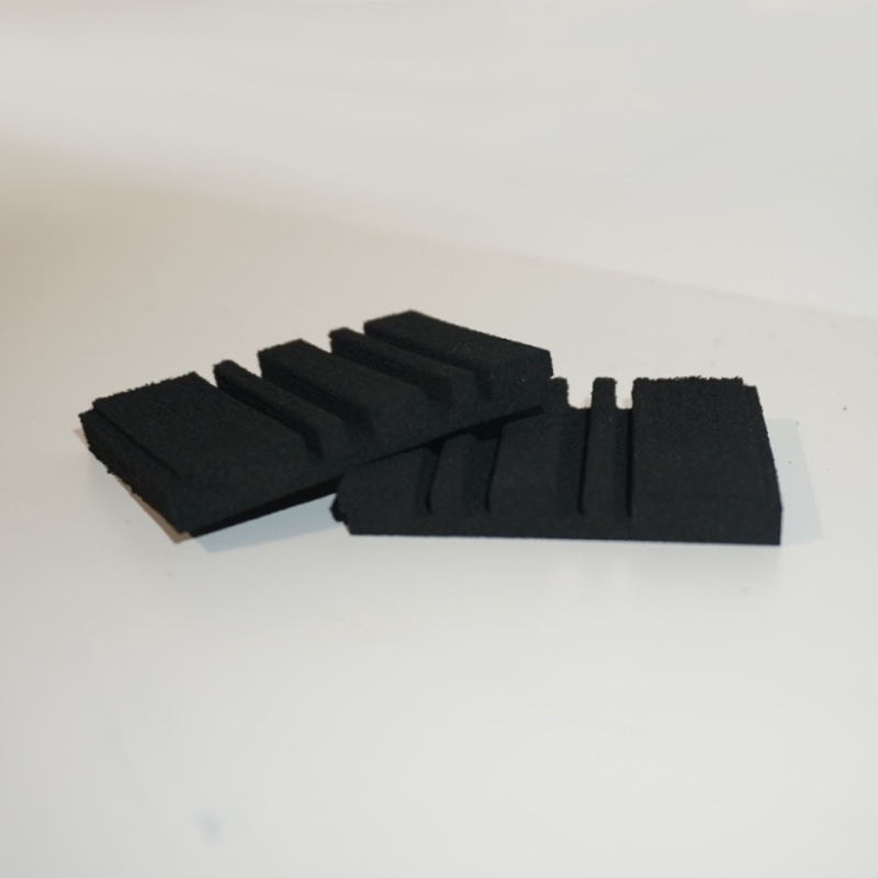 Средний импостный уплотнитель