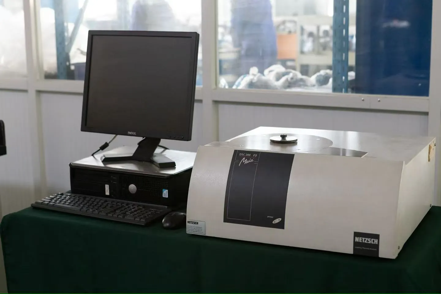 Изделия из эпоксидных смол