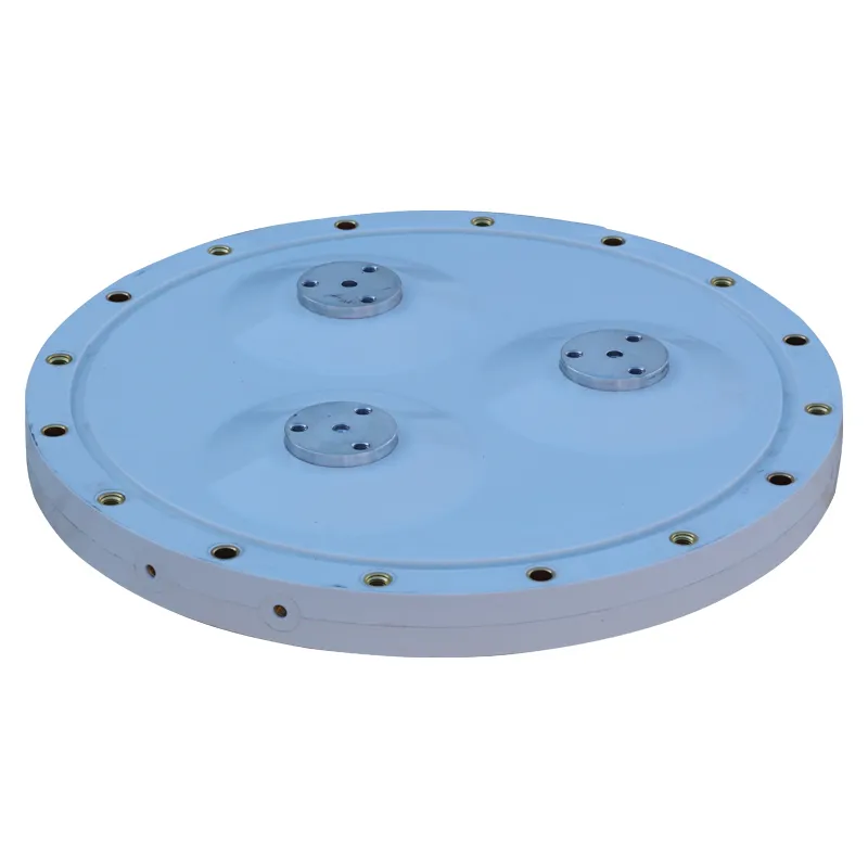 Трехполюсный чашечный изолятор без газовых отверстий