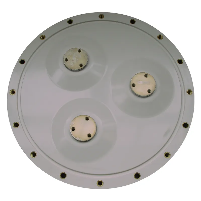 Трехполюсный чашечный изолятор без газовых отверстий