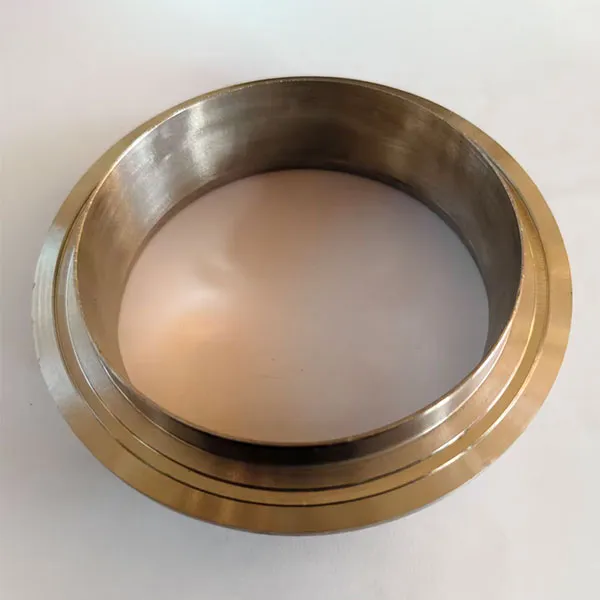 Монтажный фланец для автомобильных выхлопных труб