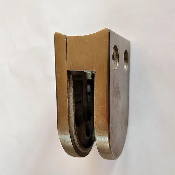 Соединительный захват для остекления фасадов (однорогий соединительный элемент)