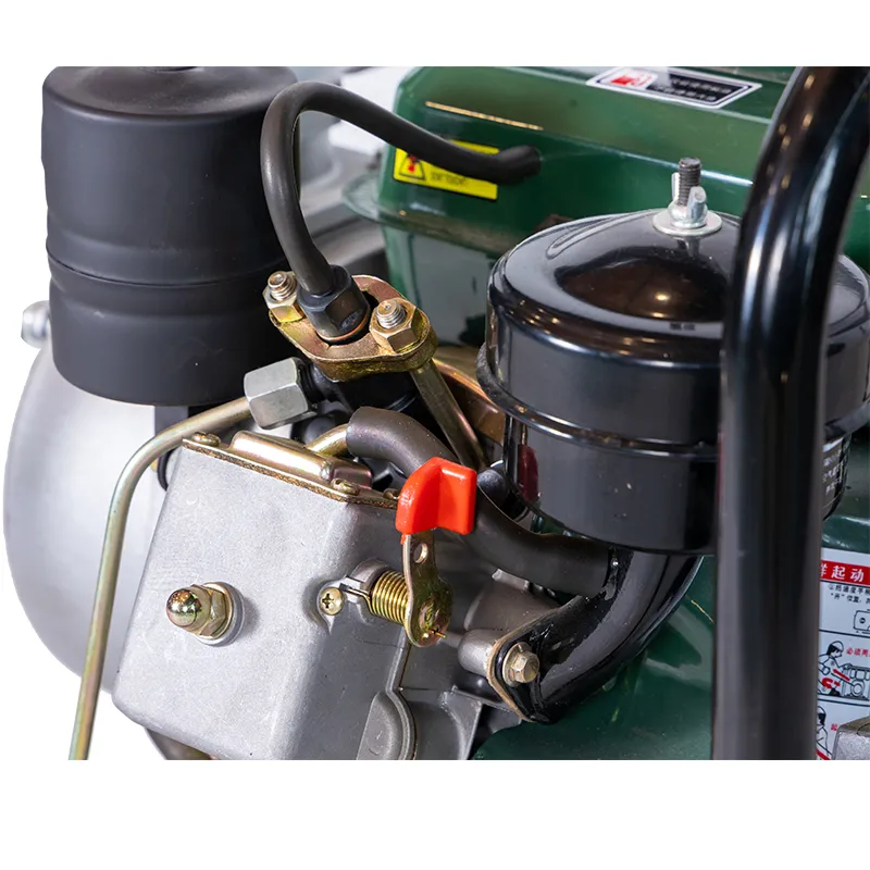 Портативный бензиновый водяной насос для сельскохозяйственного орошения с высокой производительностью и автоматической системой полива