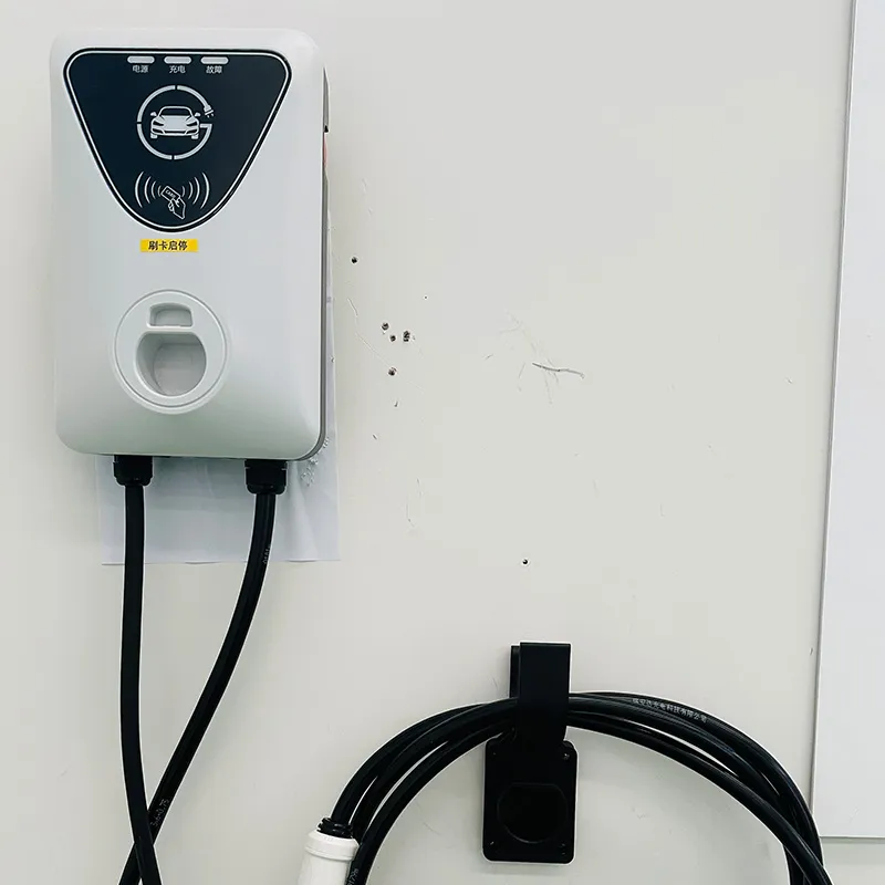 Зарядная станция переменного тока 7 кВт (настенная)