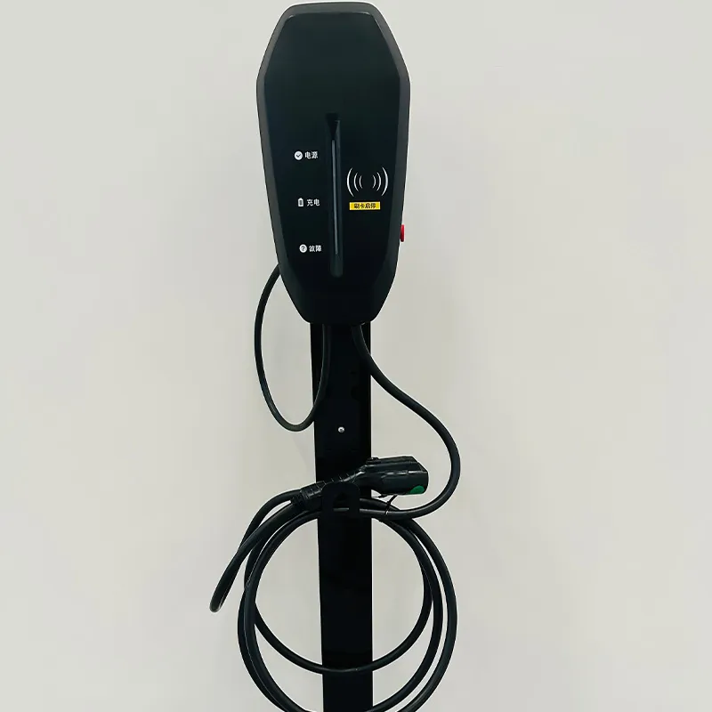 Зарядная станция переменного тока 7 кВт (стойкая)