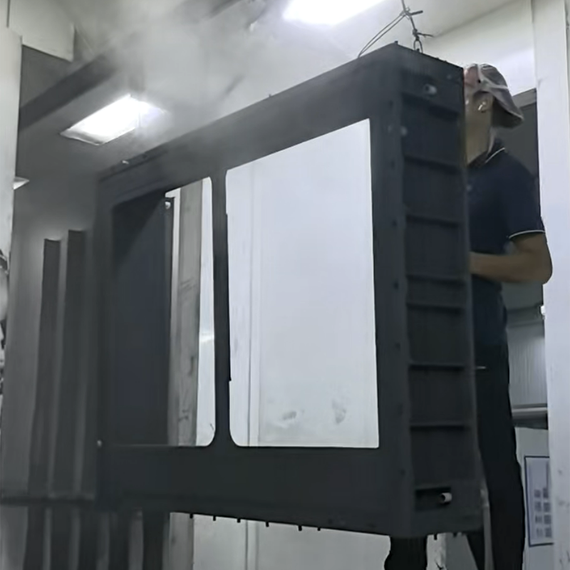 Оборудование для порошковой окраски корпусов аккумуляторов