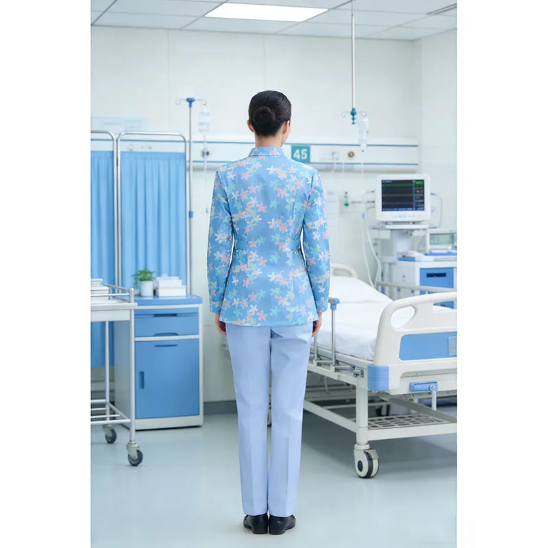 Медицинская униформа медсестры