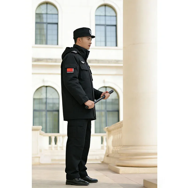 Утеплённая одежда для службы безопасности