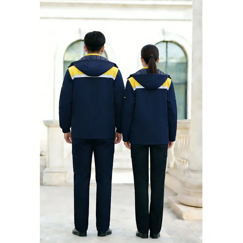 Утеплённая униформа для уборщиков