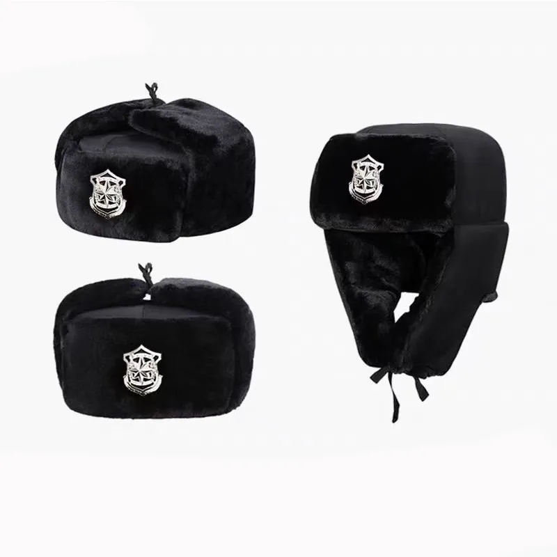 Шапка Лэй Фэна