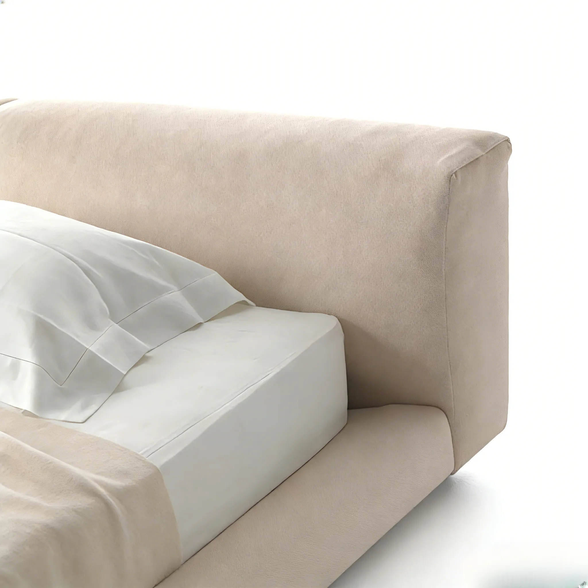 Мягкая кровать