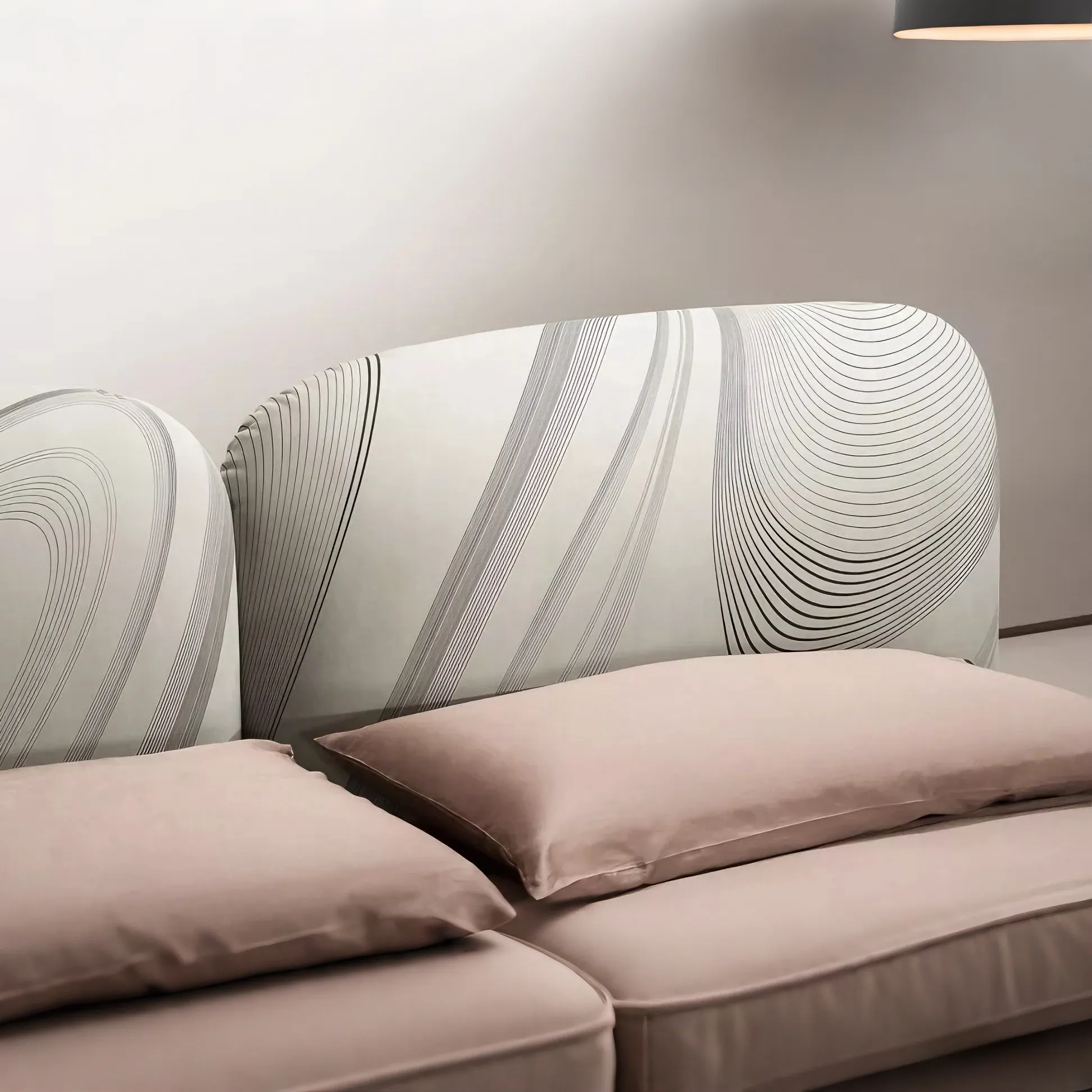 Каменная кровать