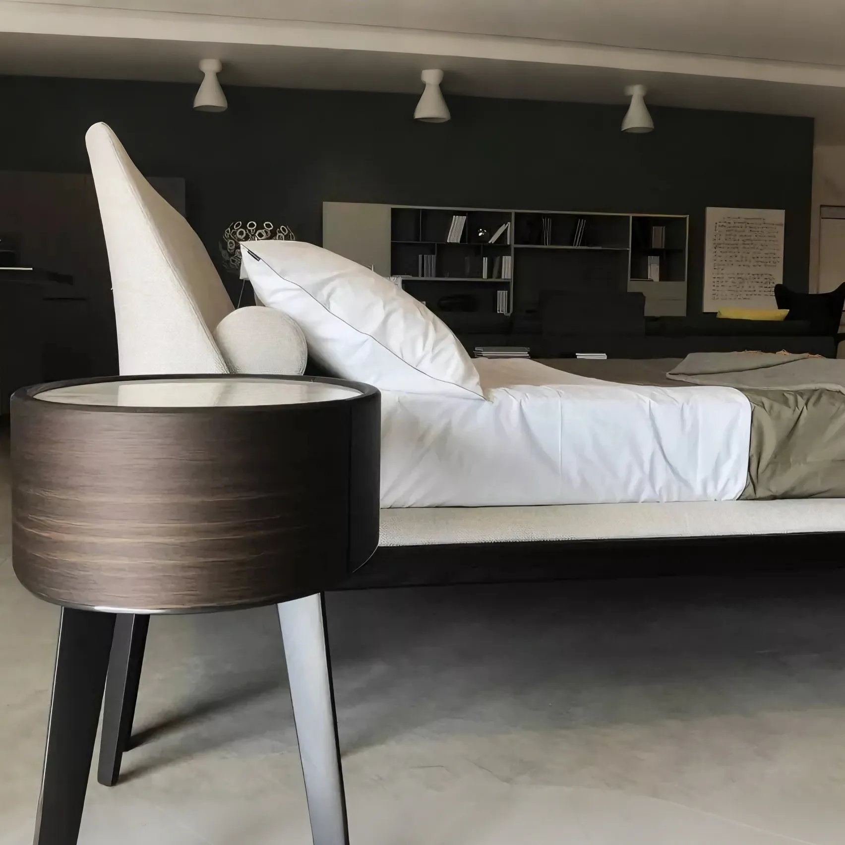 Кровать Келли Блэк Вяз