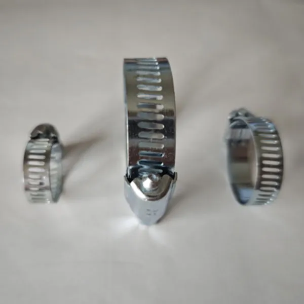 Американский хомут оцинкованный белым цинком