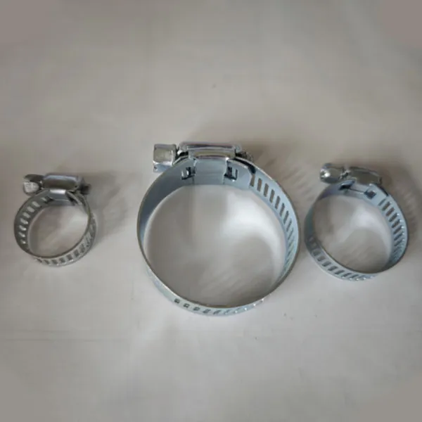 Американский хомут оцинкованный белым цинком