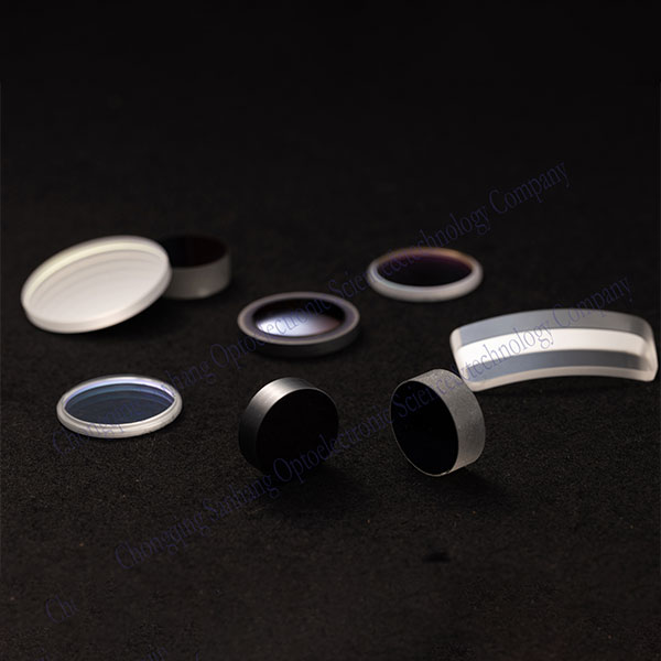 Призменно-линзовые комбинации