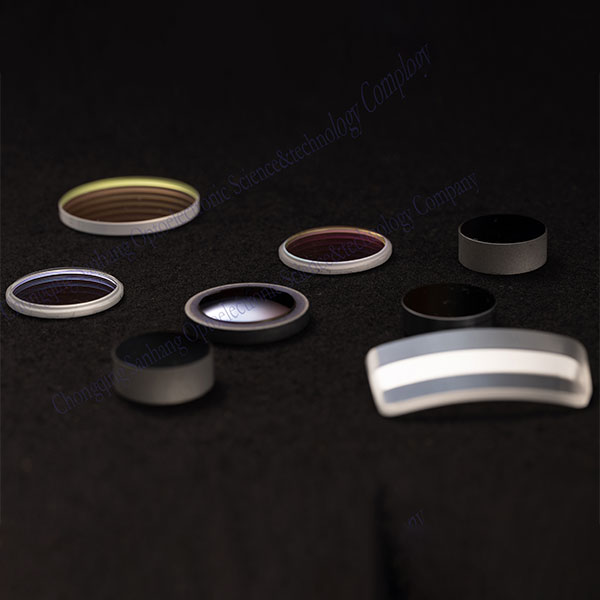 Призменно-линзовые комбинации