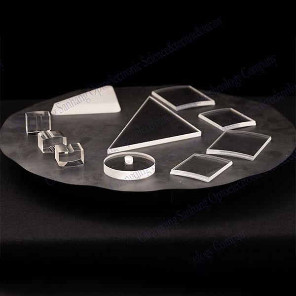 Призменно-линзовые комбинации