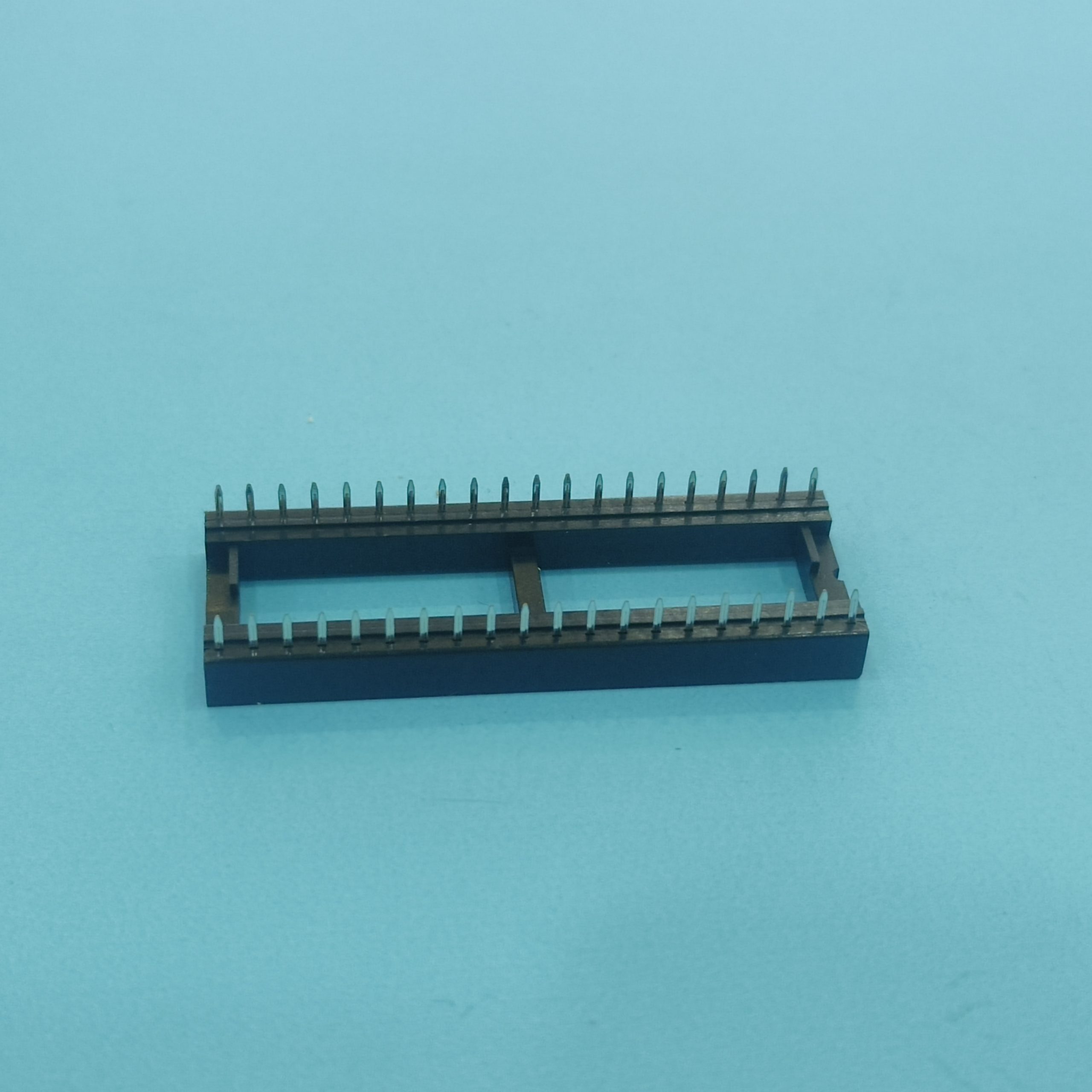 CIS254060XX-CF438 2,54 мм IC разъем PBT+30% стекловолокно черный XXP широкий корпус 15,24 мм с оловянным покрытием