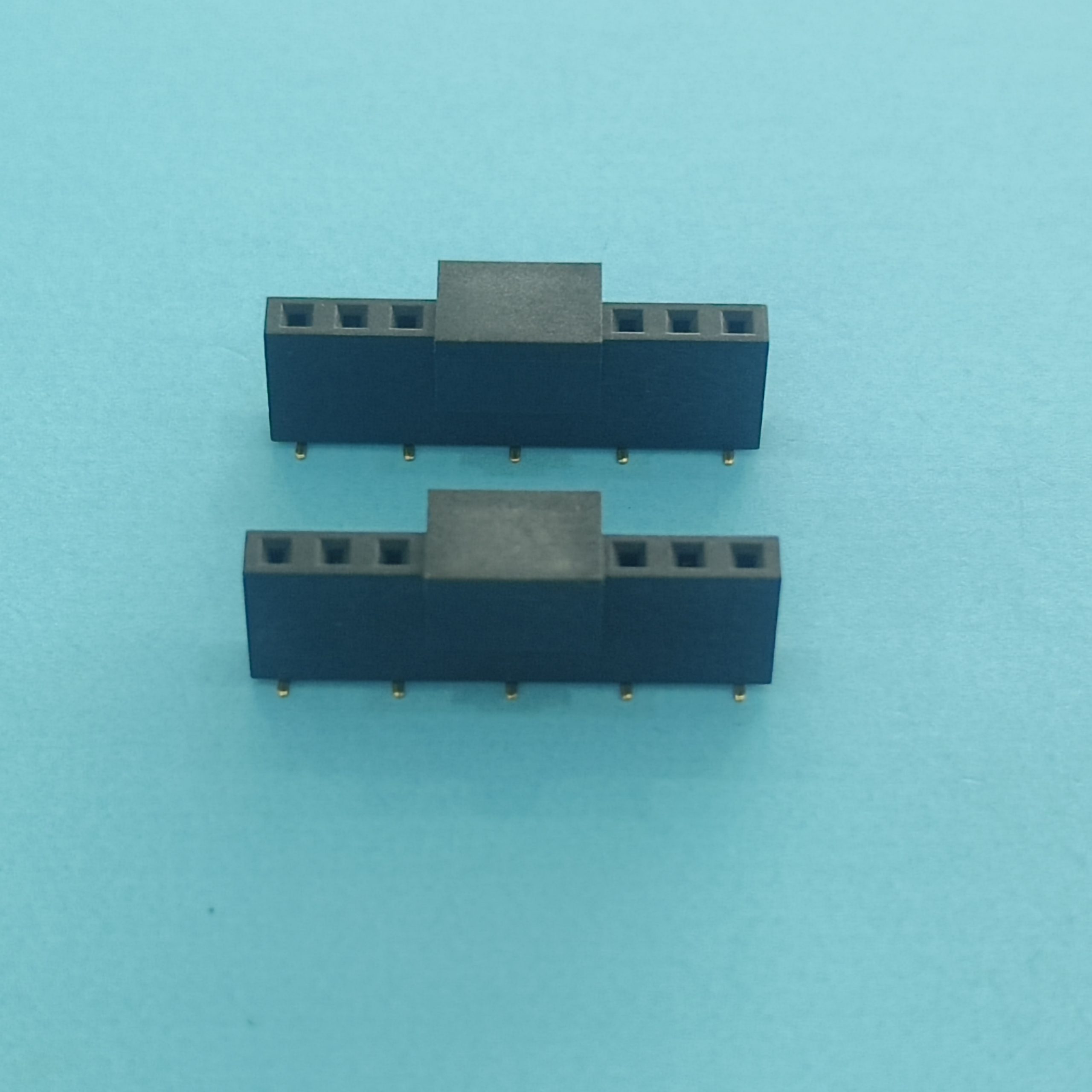 F102-MGN-D042-09-BT-RC