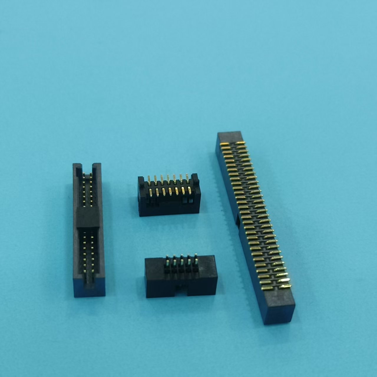 B613-M2GC-D055-60-RC 1.27 Box Header H5.4 W5.1 SMT 2X30P LCP Reel+CAP